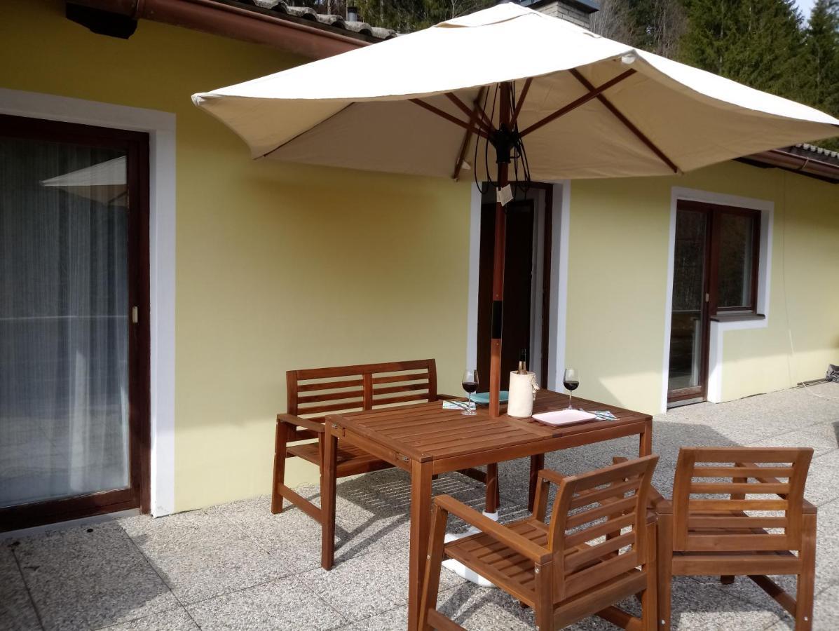 Goessl, Apartement Und Doppelzimmer มาเรียตเซลล์ ภายนอก รูปภาพ